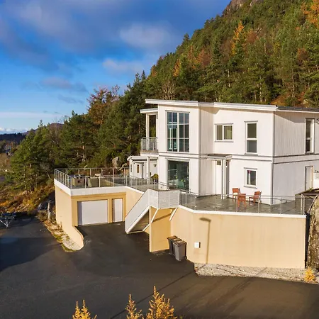 Villa The Pulpit Rock With Sea View & Jakuzzi