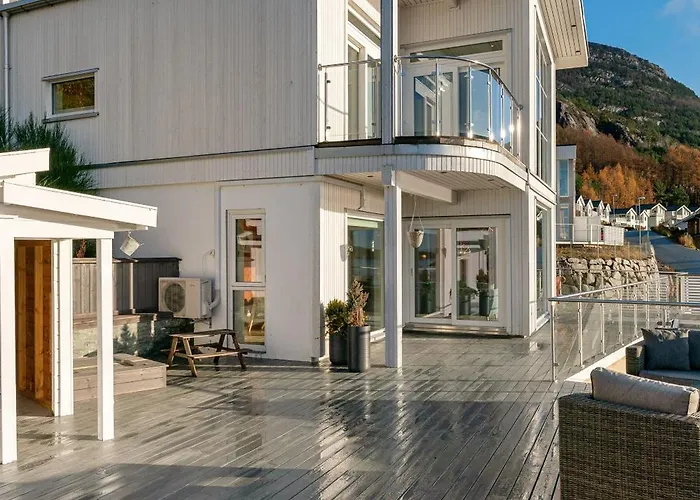 Villa The Pulpit Rock With Sea View & Jakuzzi