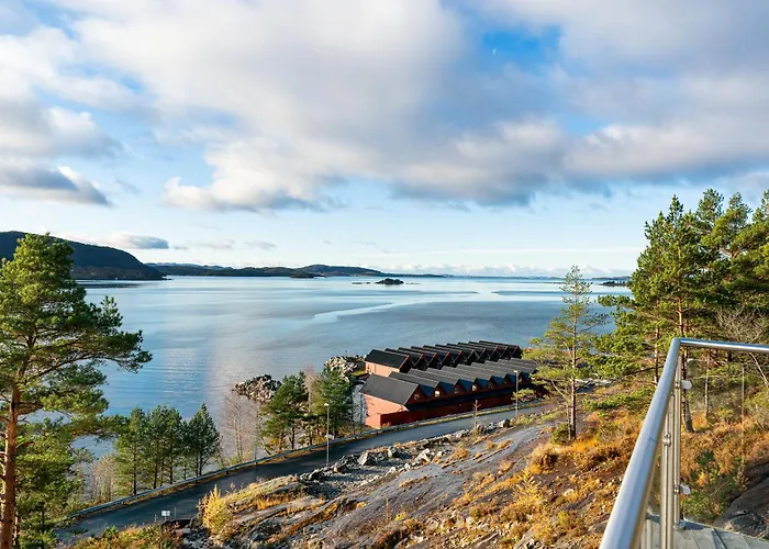 The Pulpit Rock With Sea View & Jakuzzi ヴィラ *