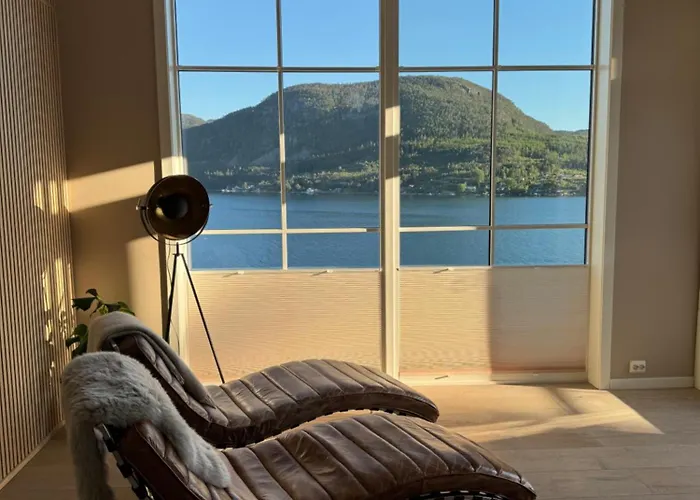 Villa The Pulpit Rock With Sea View & Jakuzzi *