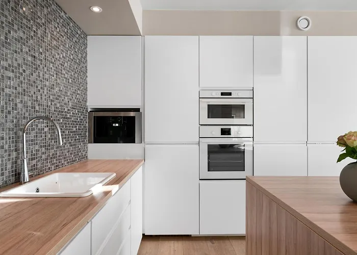 Villa The Pulpit Rock With Sea View & Jakuzzi Jørpeland